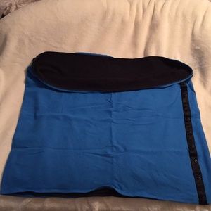 Lululemon 2 sided multiuse wrap/scarf.